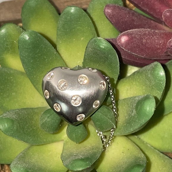 Solid Stamped 14K White Gold Natural Diamond Chunky Heart Pendant Necklace - Picture 7 of 16